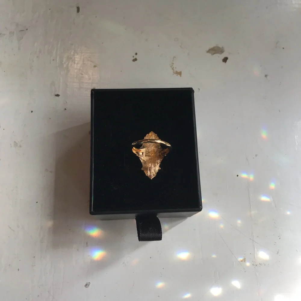 Vintage Avon Kensington Ring - Size 6-7, Adjustable - Picture 4 of 8
